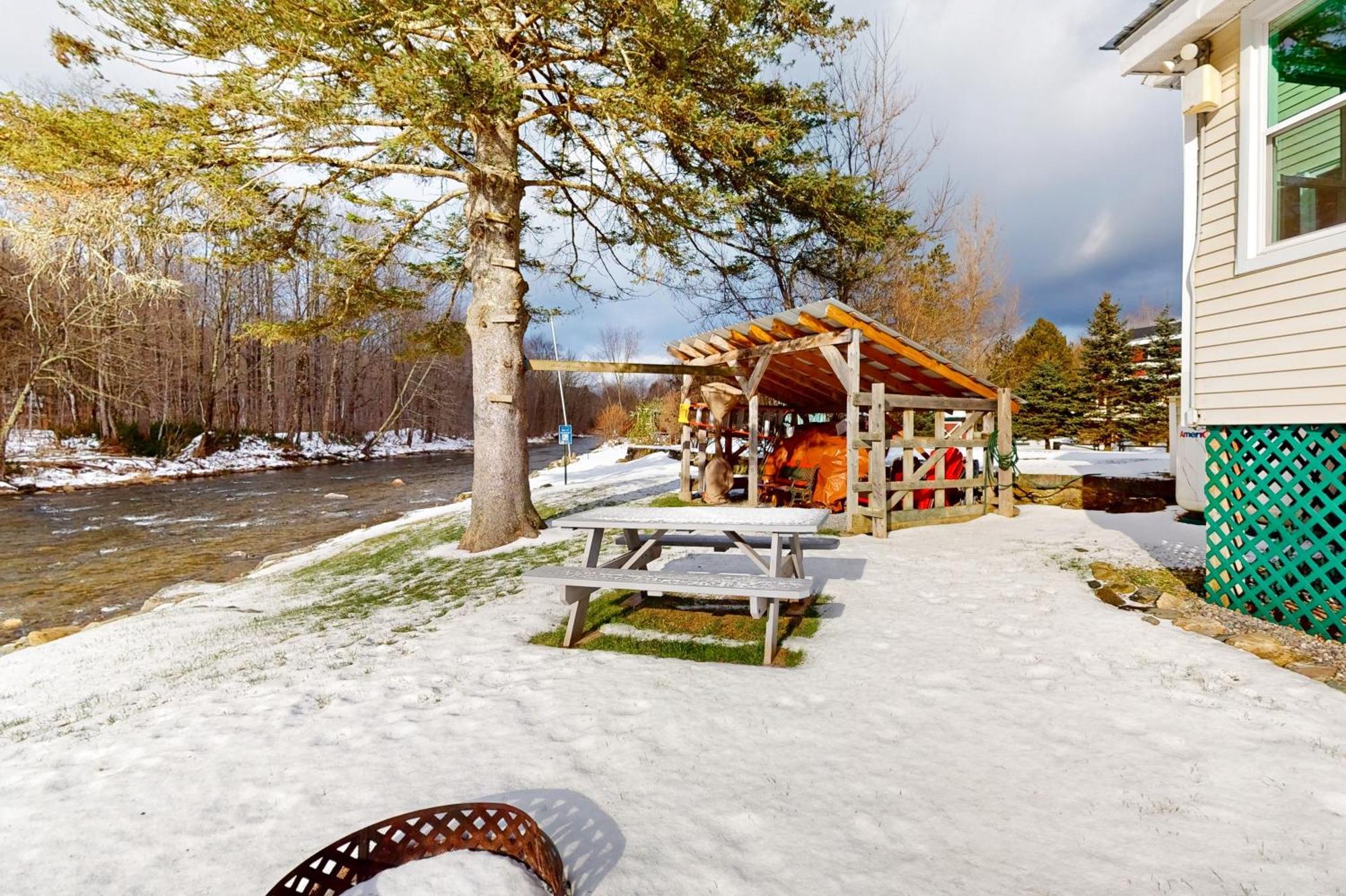 Jay Peak Getaway On Trout River Montgomery 외부 사진